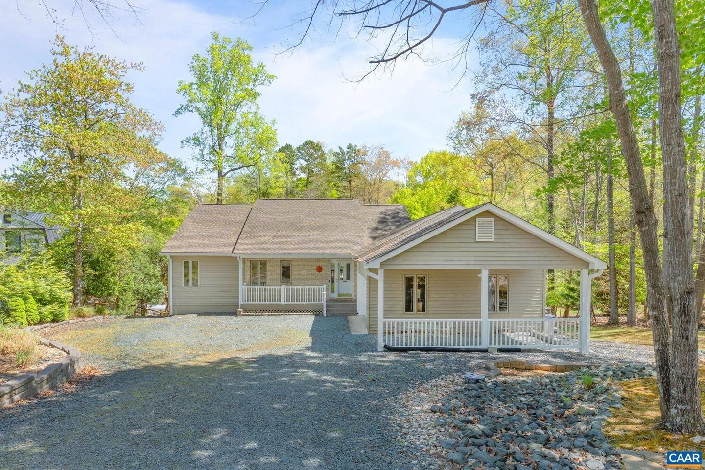 65 Wildwood Dr photo 1