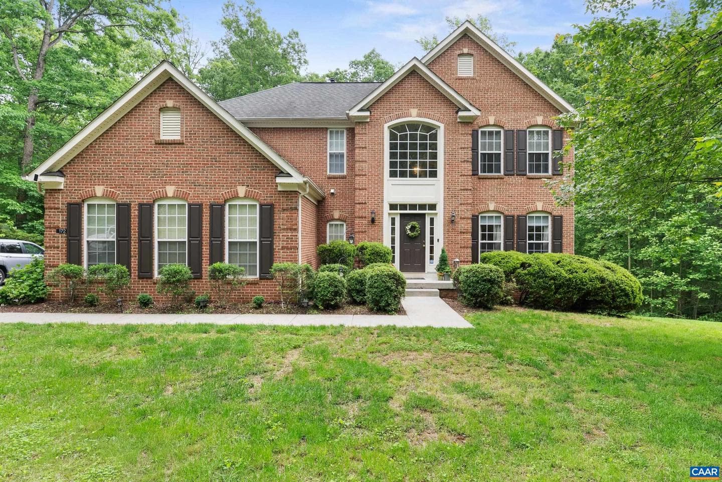 172 Carter Ln photo 1
