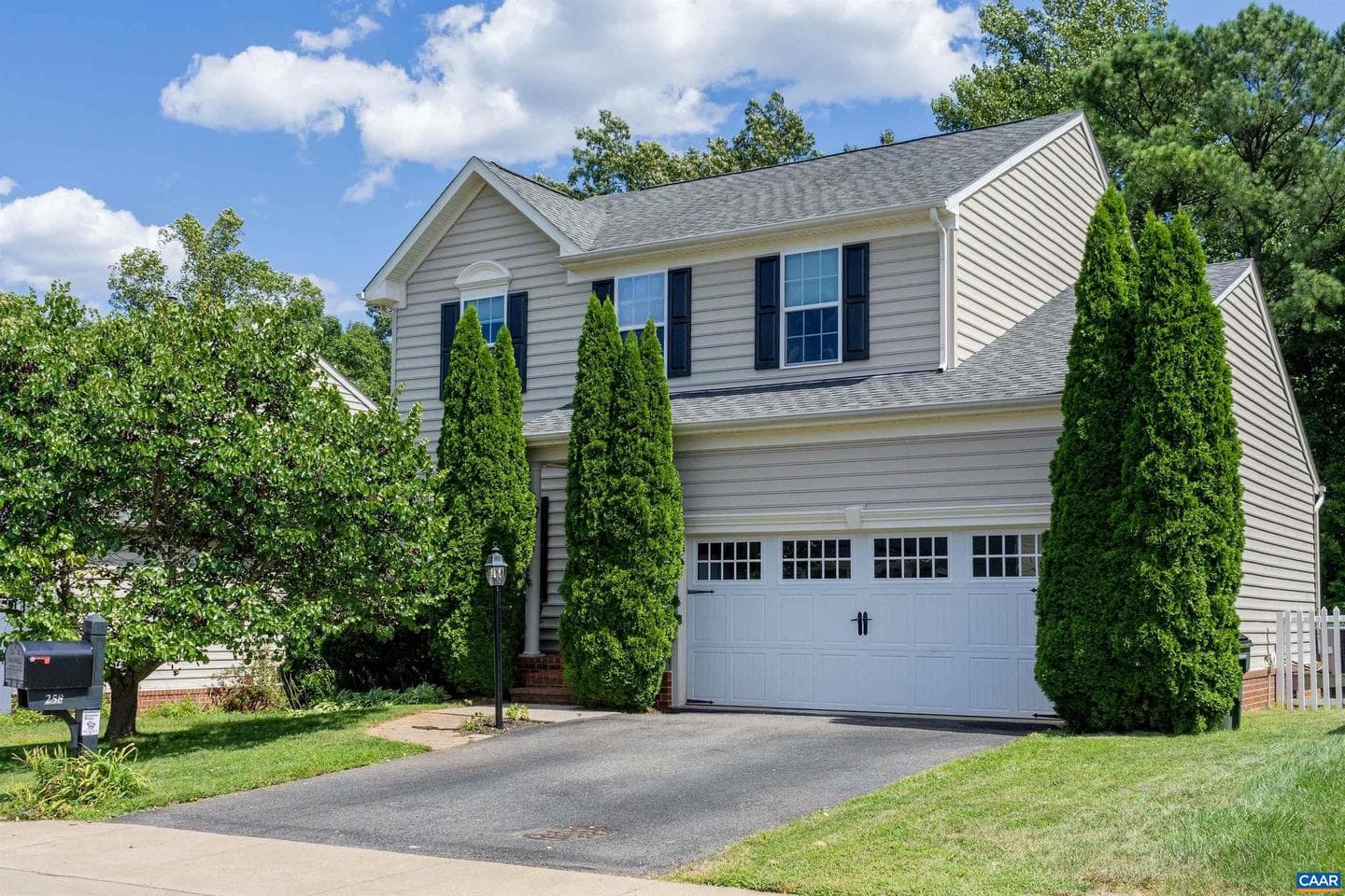 258 Deer Run Dr photo 1