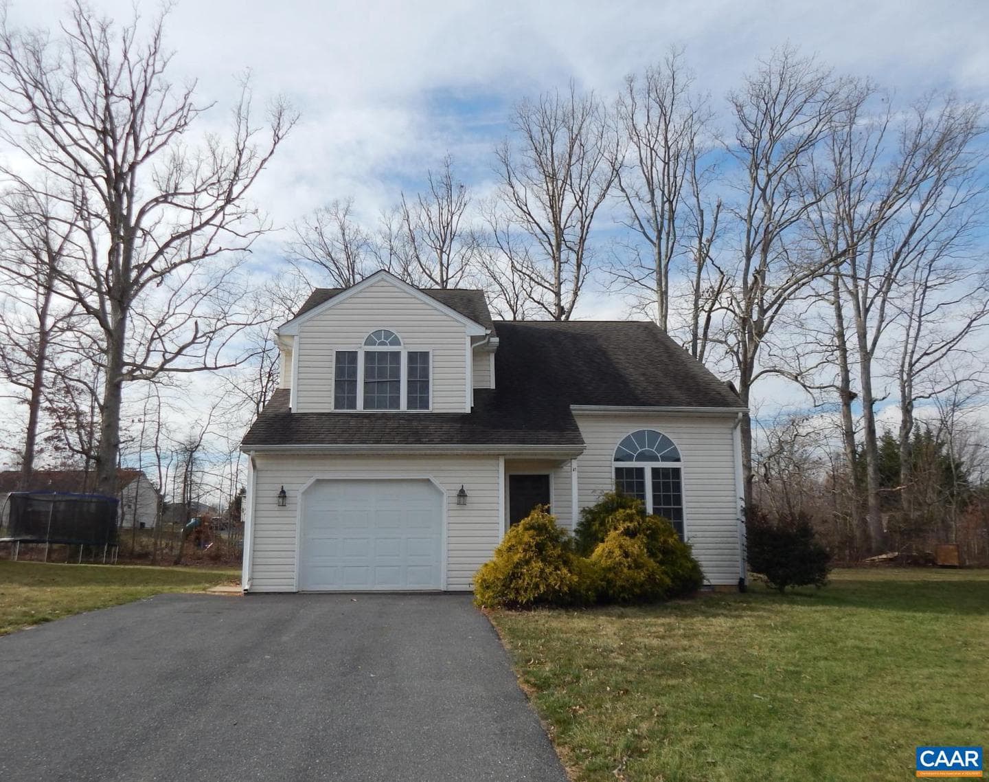 41 Lady Slipper Dr photo 1