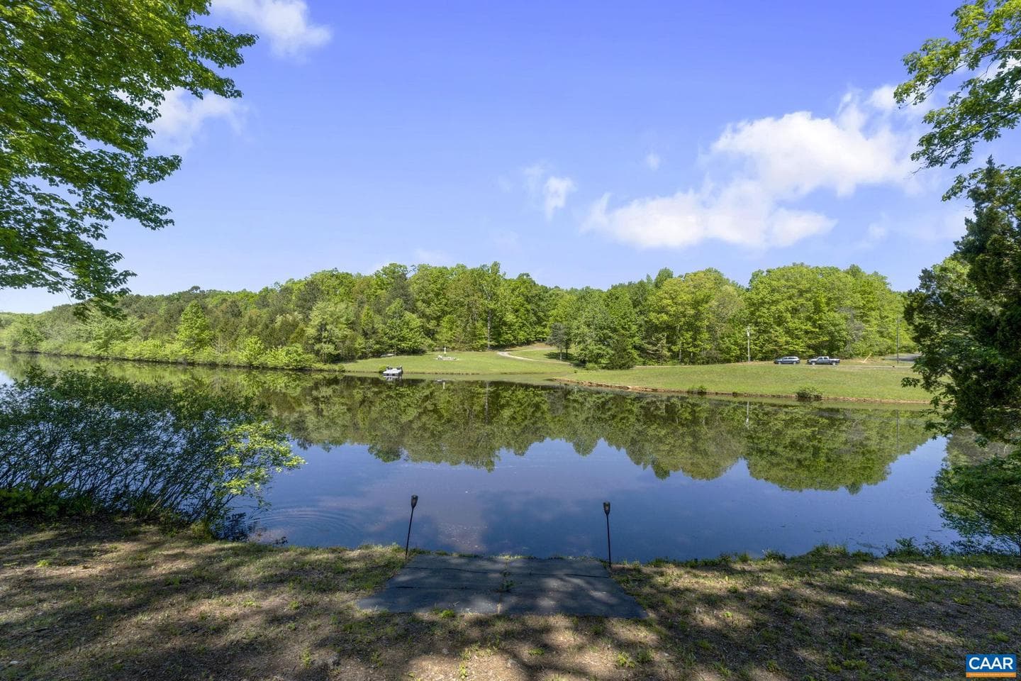 474 Lake Rd photo 1