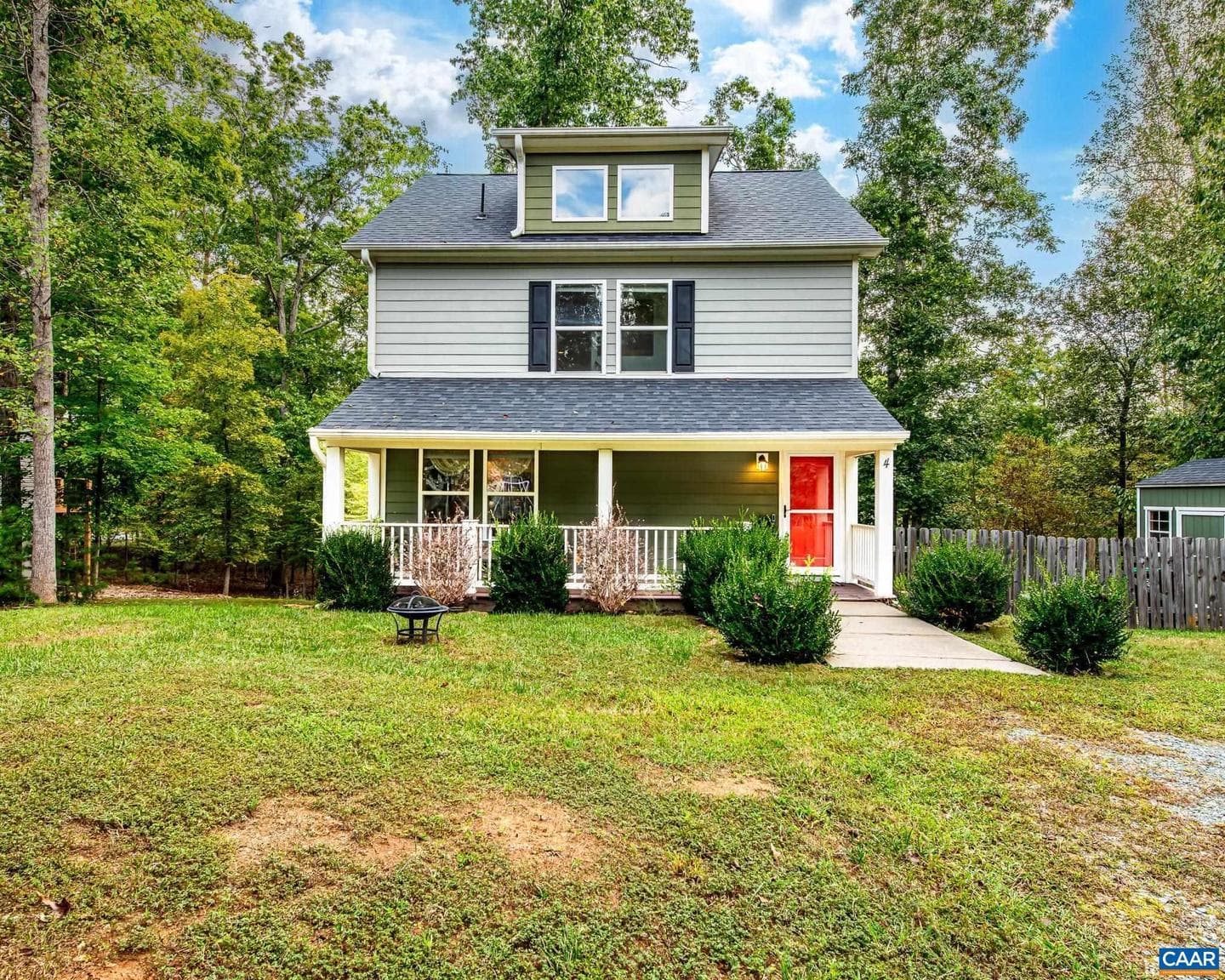 4 Deerwood Ln photo 1