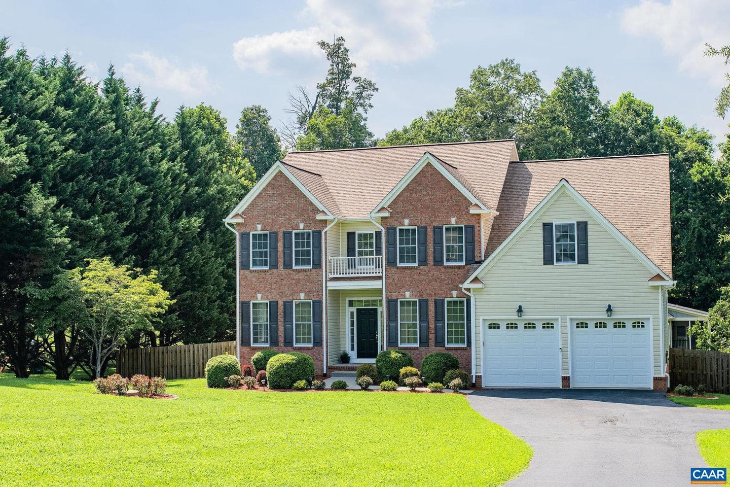 249 Willow Creek Dr photo 1