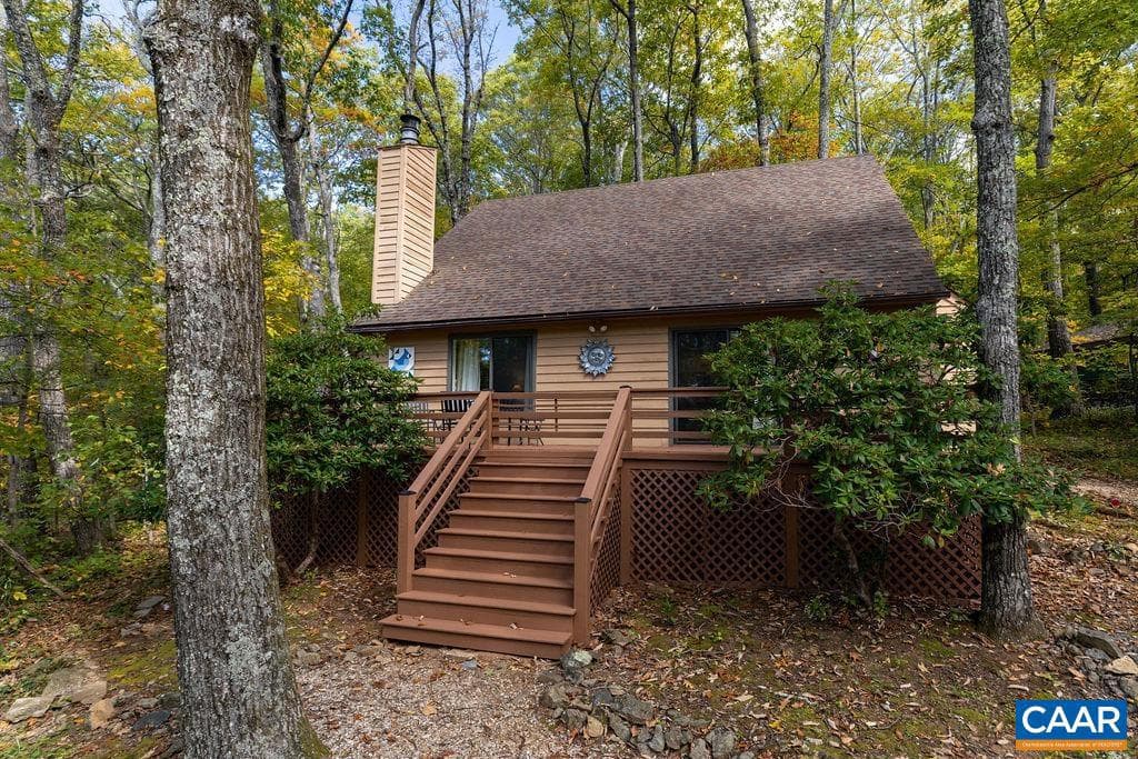 84 West Elkwood Dr photo 1