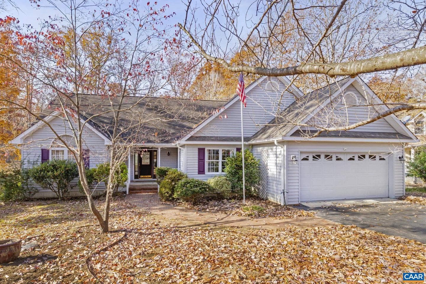 409 Jefferson Dr photo 1
