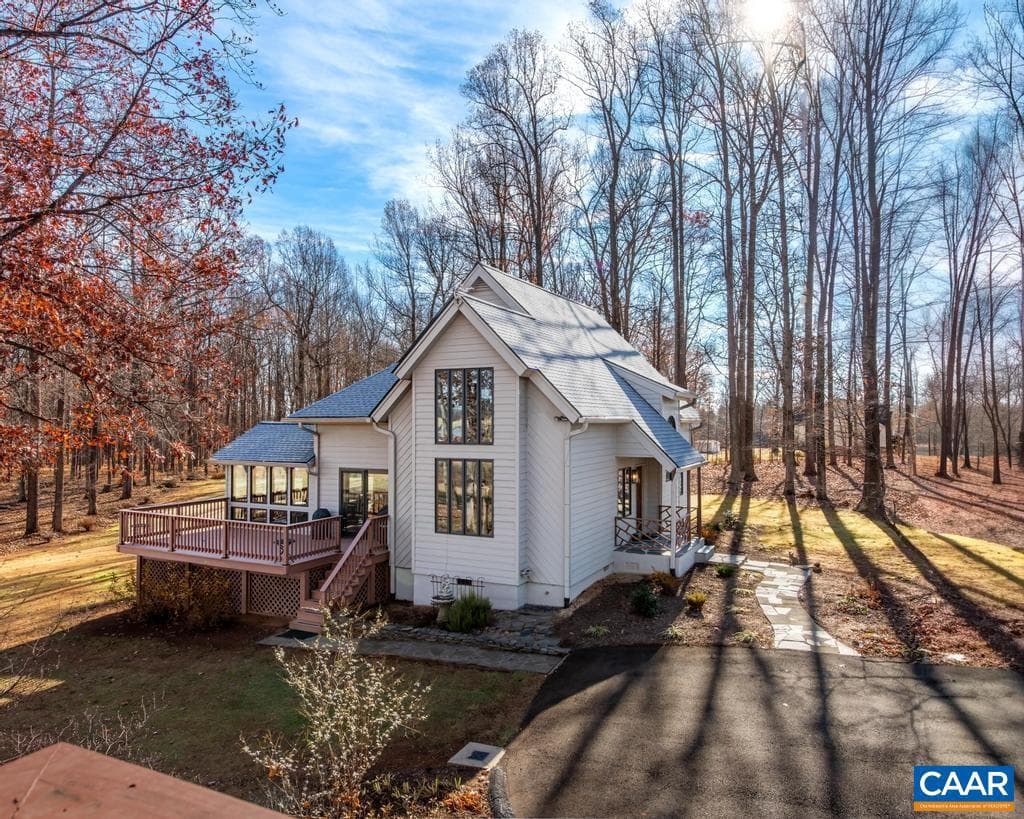 255 Sadie Ln photo 1