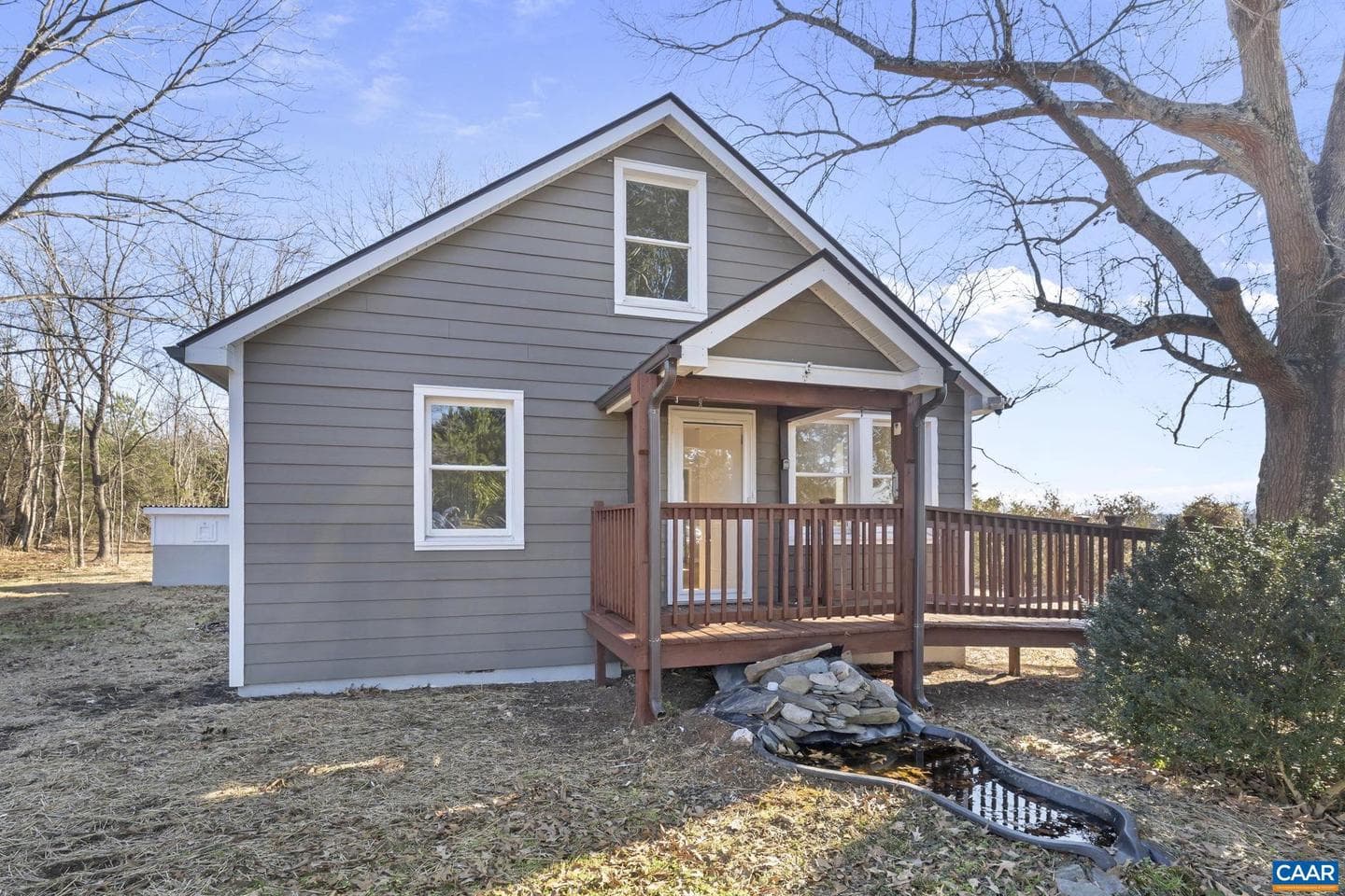 4292 West River Rd photo 1