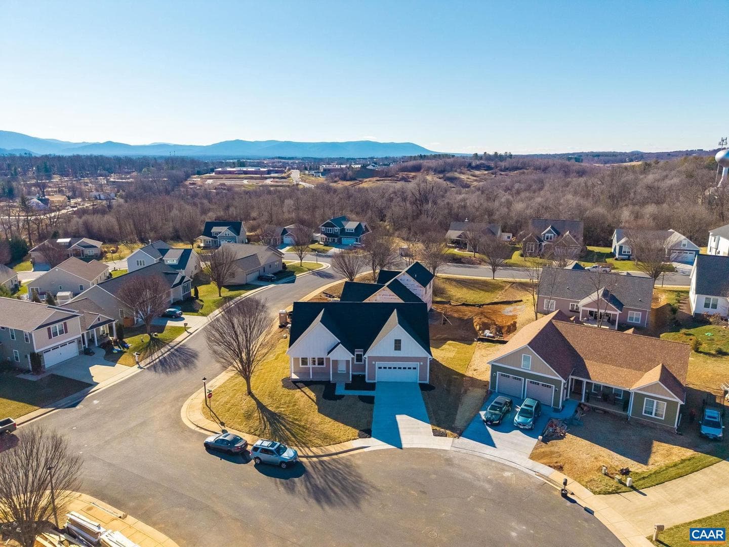 1004 High Point Ct, Waynesboro