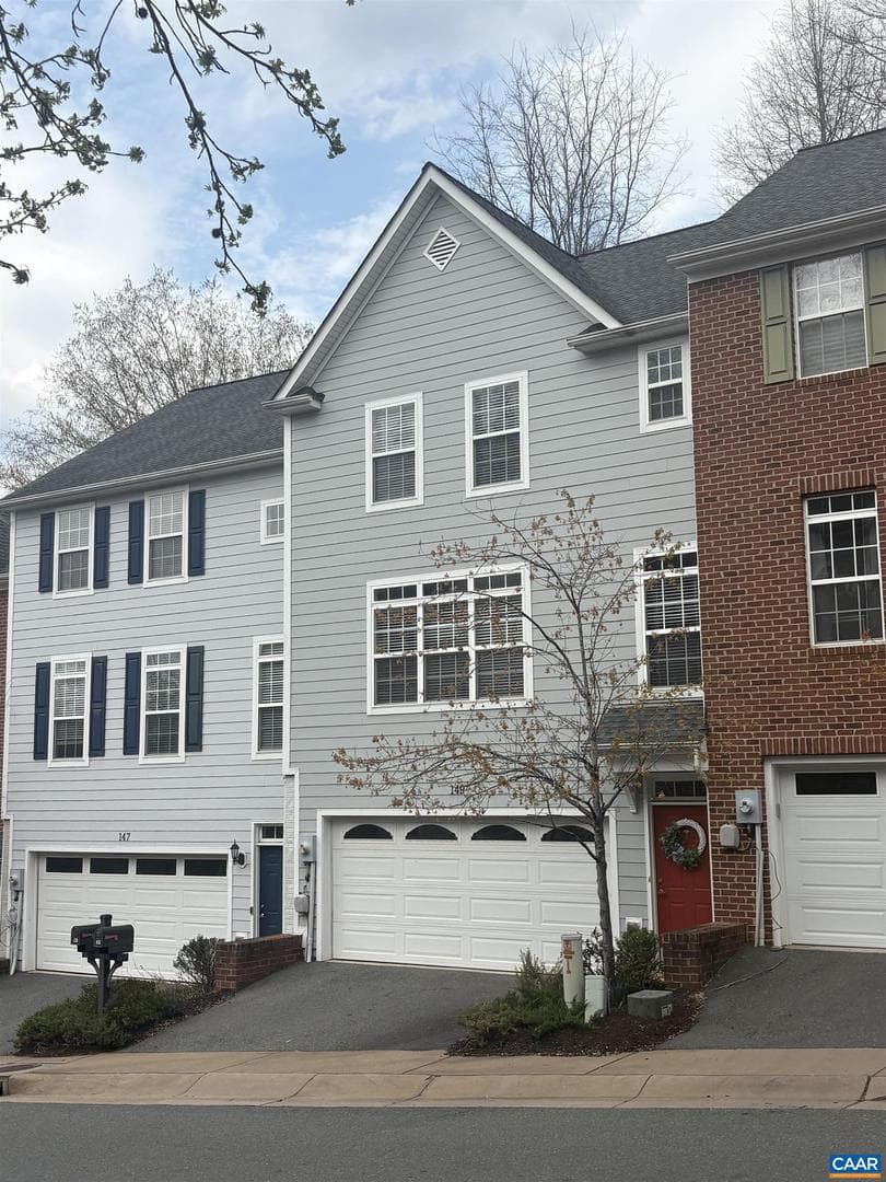 149 Brookwood Dr photo 1