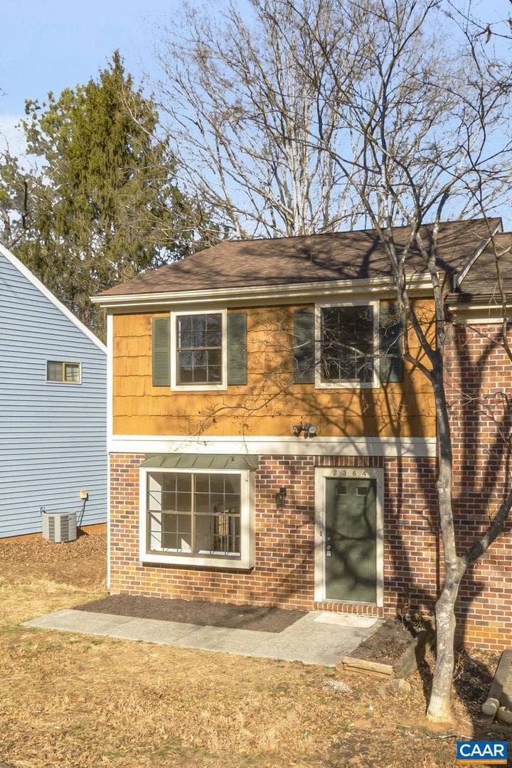 2364 Whitney Ct photo 1