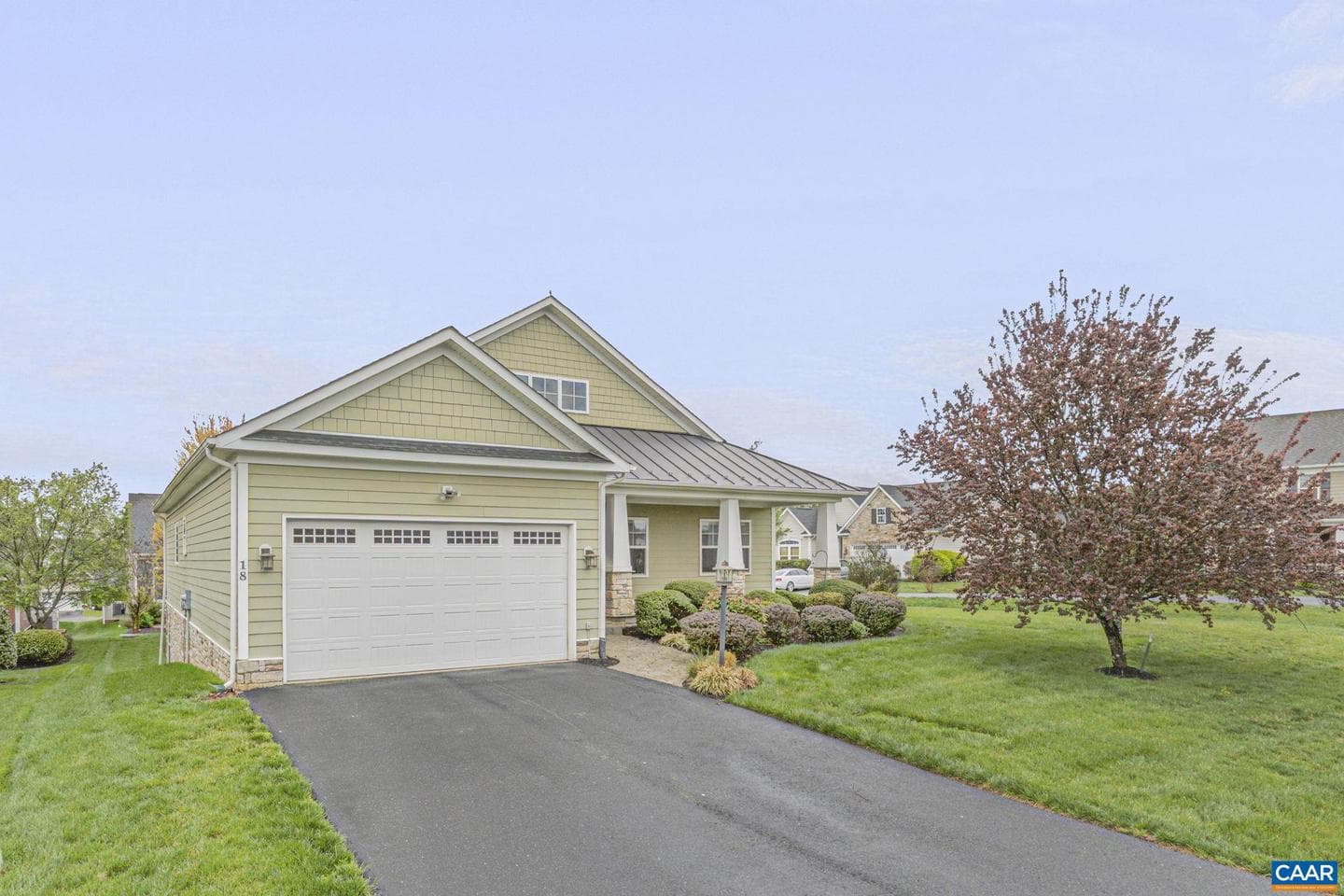 18 Highland Cir photo 1