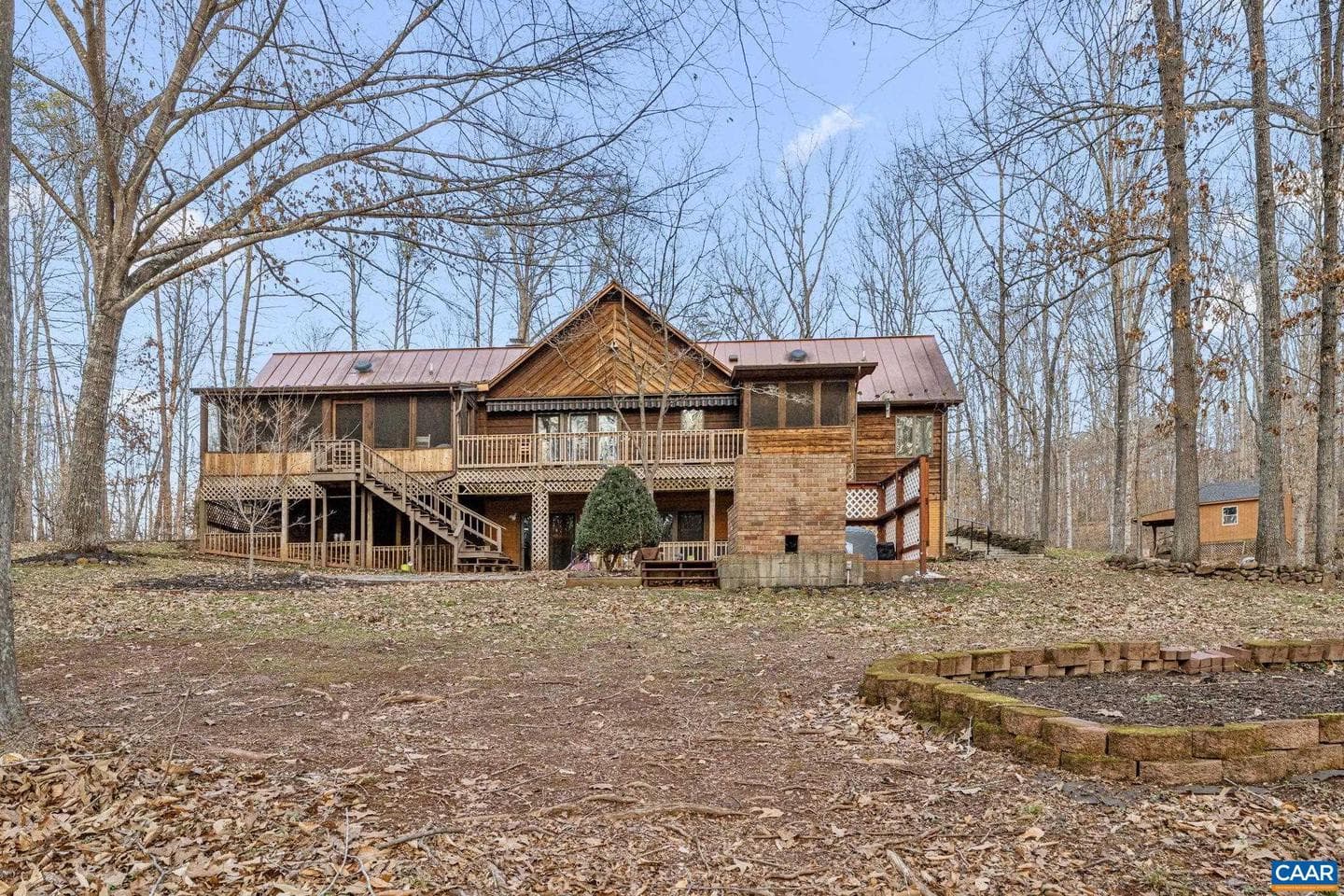 669 James River Rd photo 1