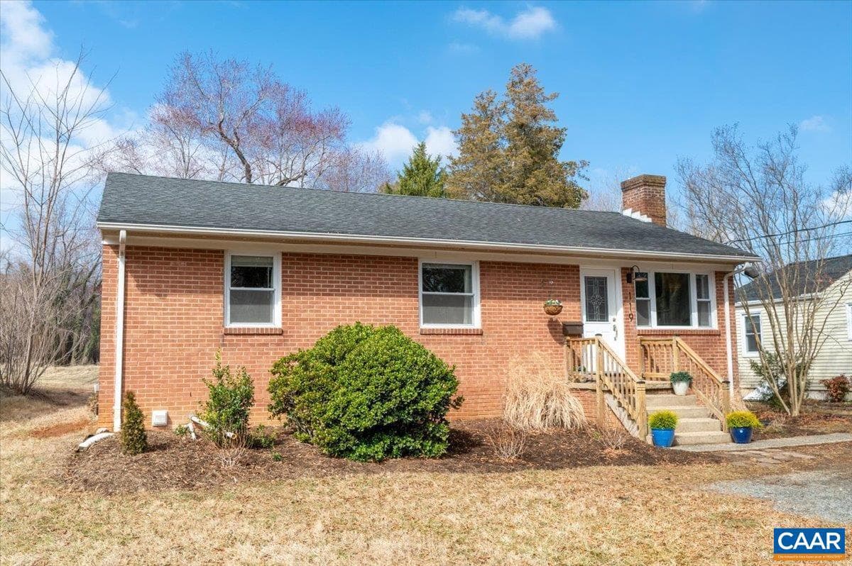 119 Stribling Ave