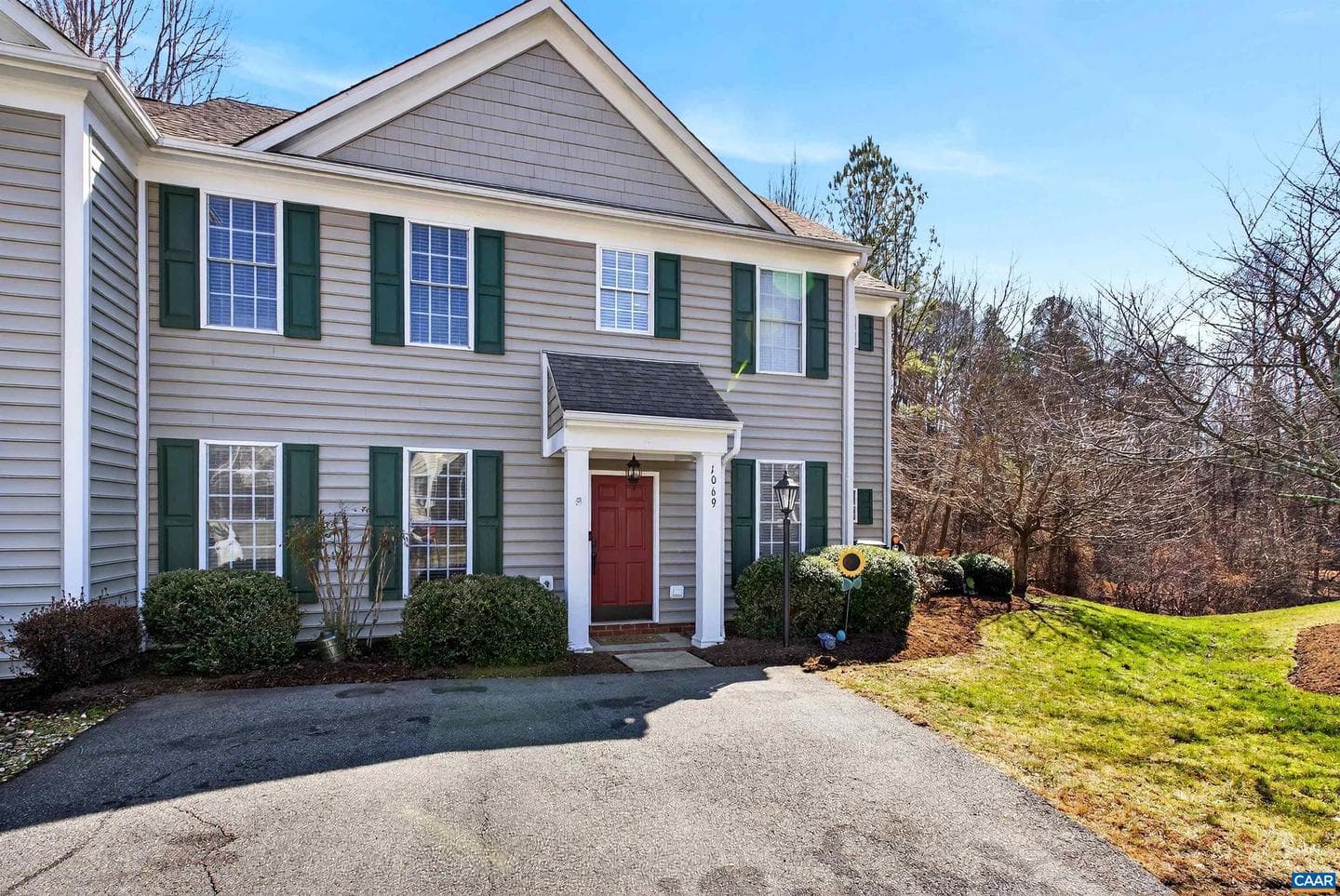 1069 Bristlecone Ln photo 1
