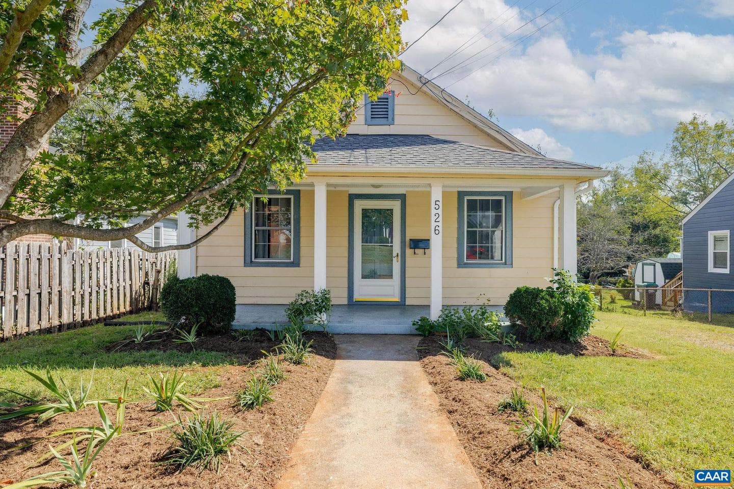526 Caroline Ave