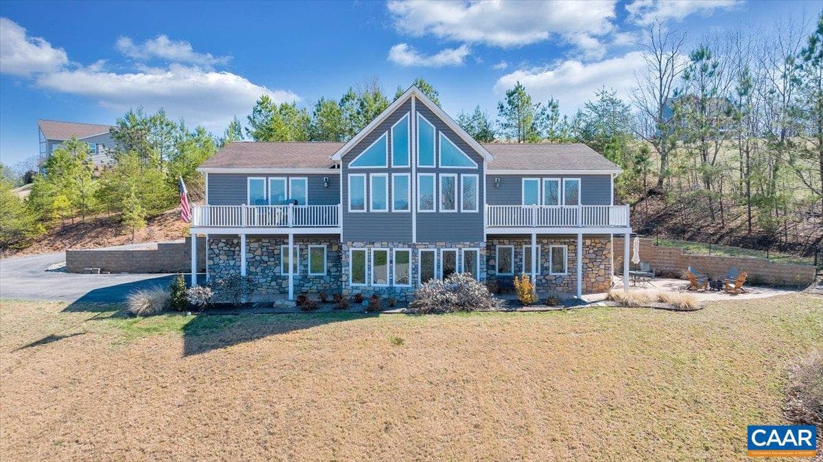 439 Gardner Farm Rd photo 1