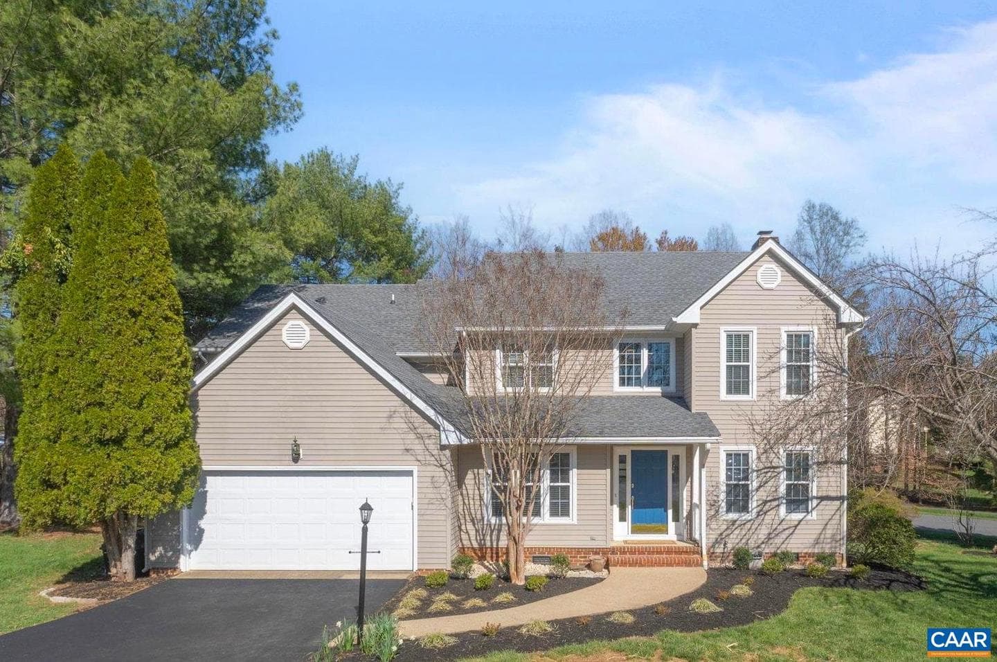 2047 Acorn Hill Ct photo 1