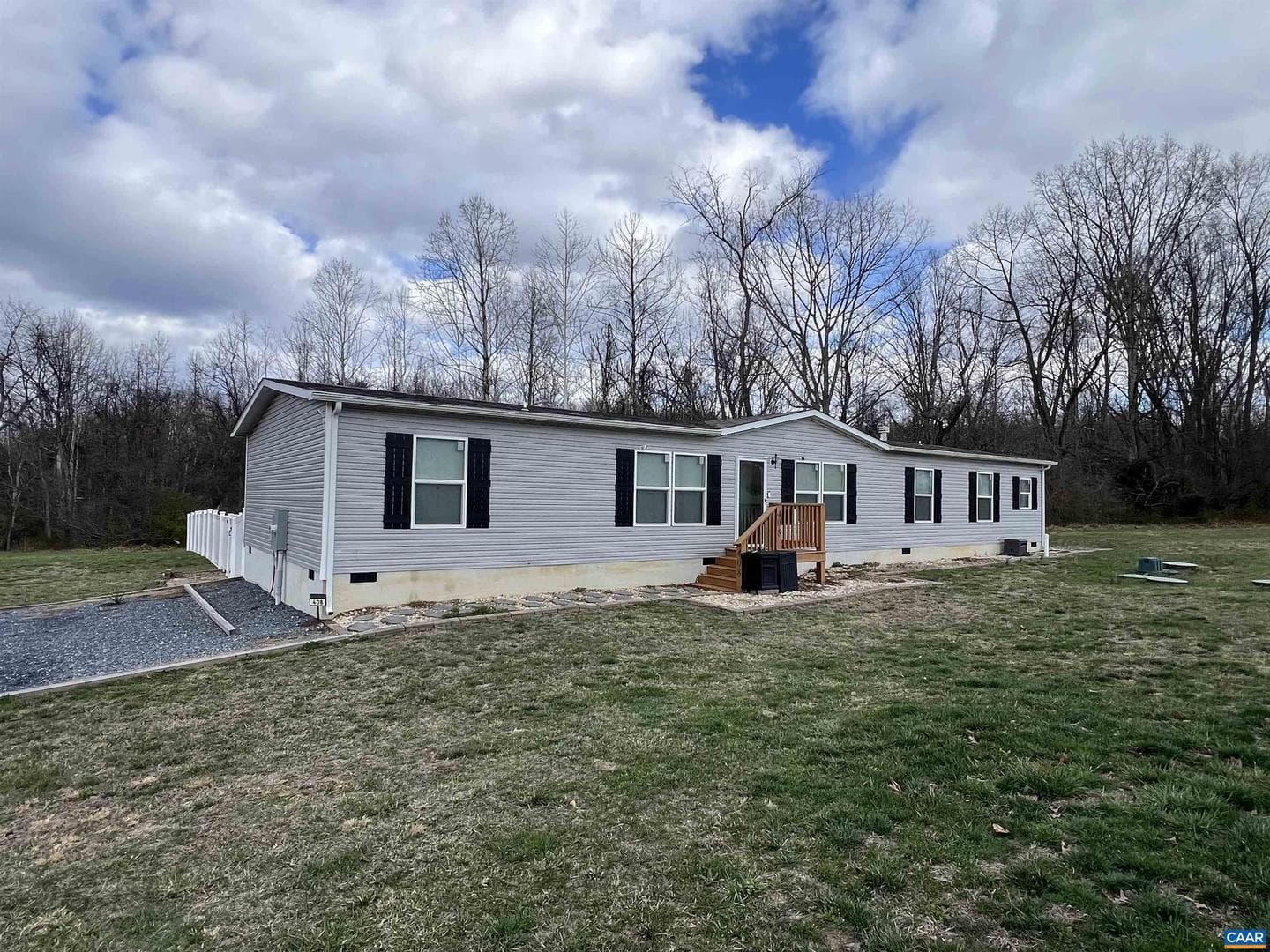 408 Sandy Ridge Rd photo 1