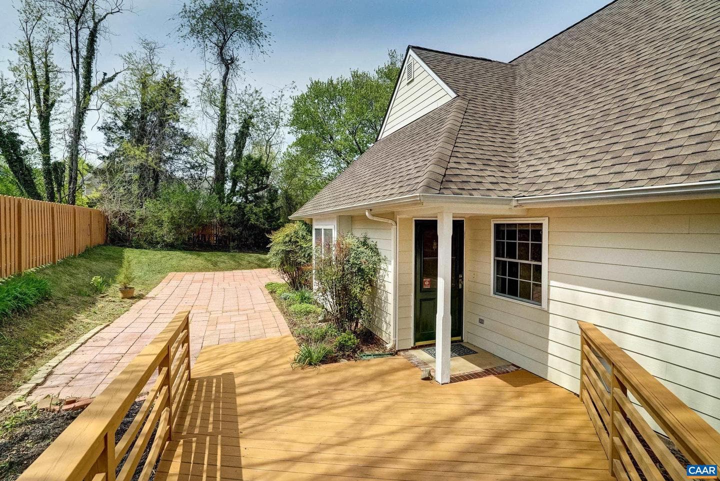 1253 Clover Ridge Pl