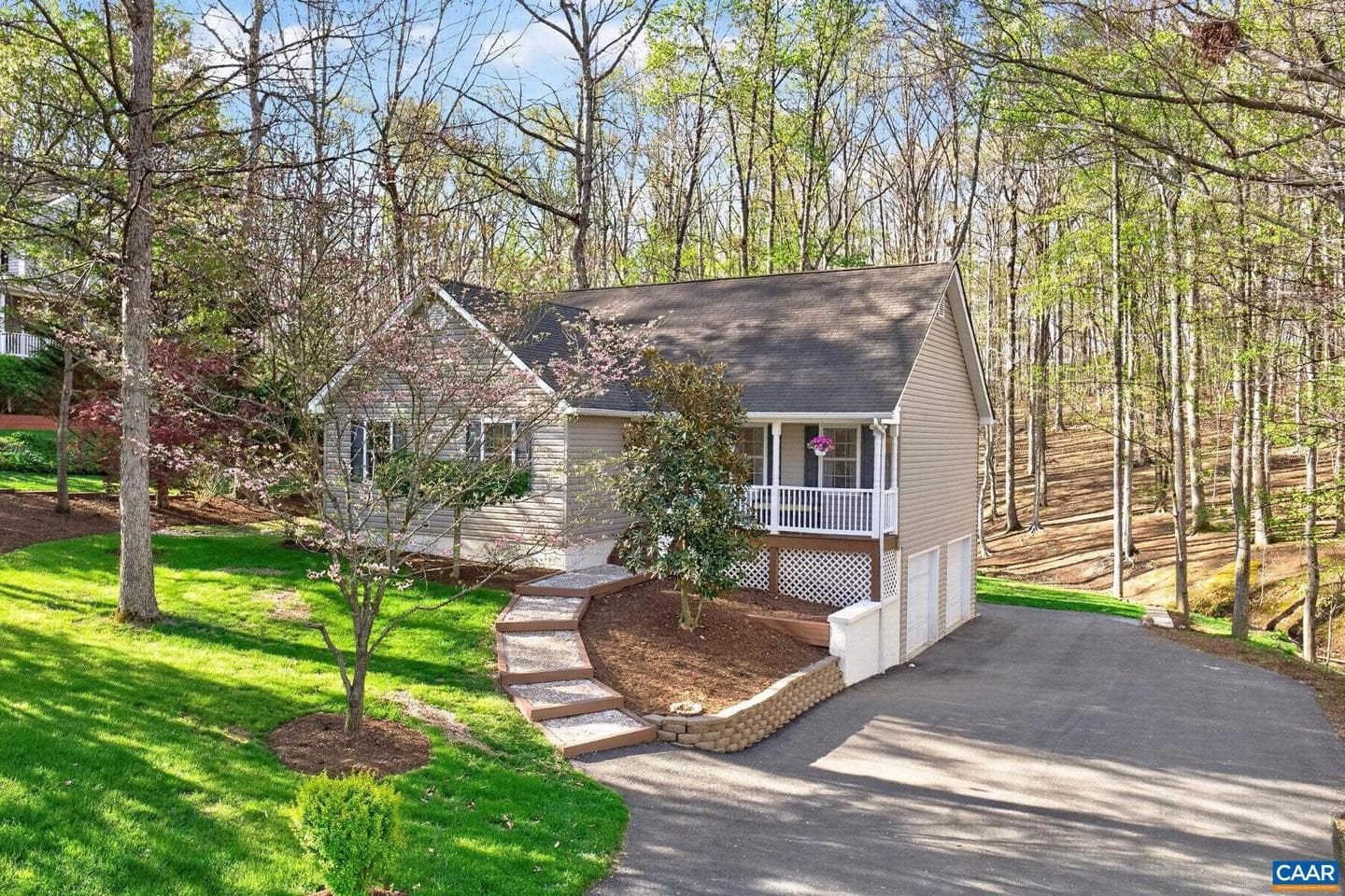 40 Bridlewood Dr