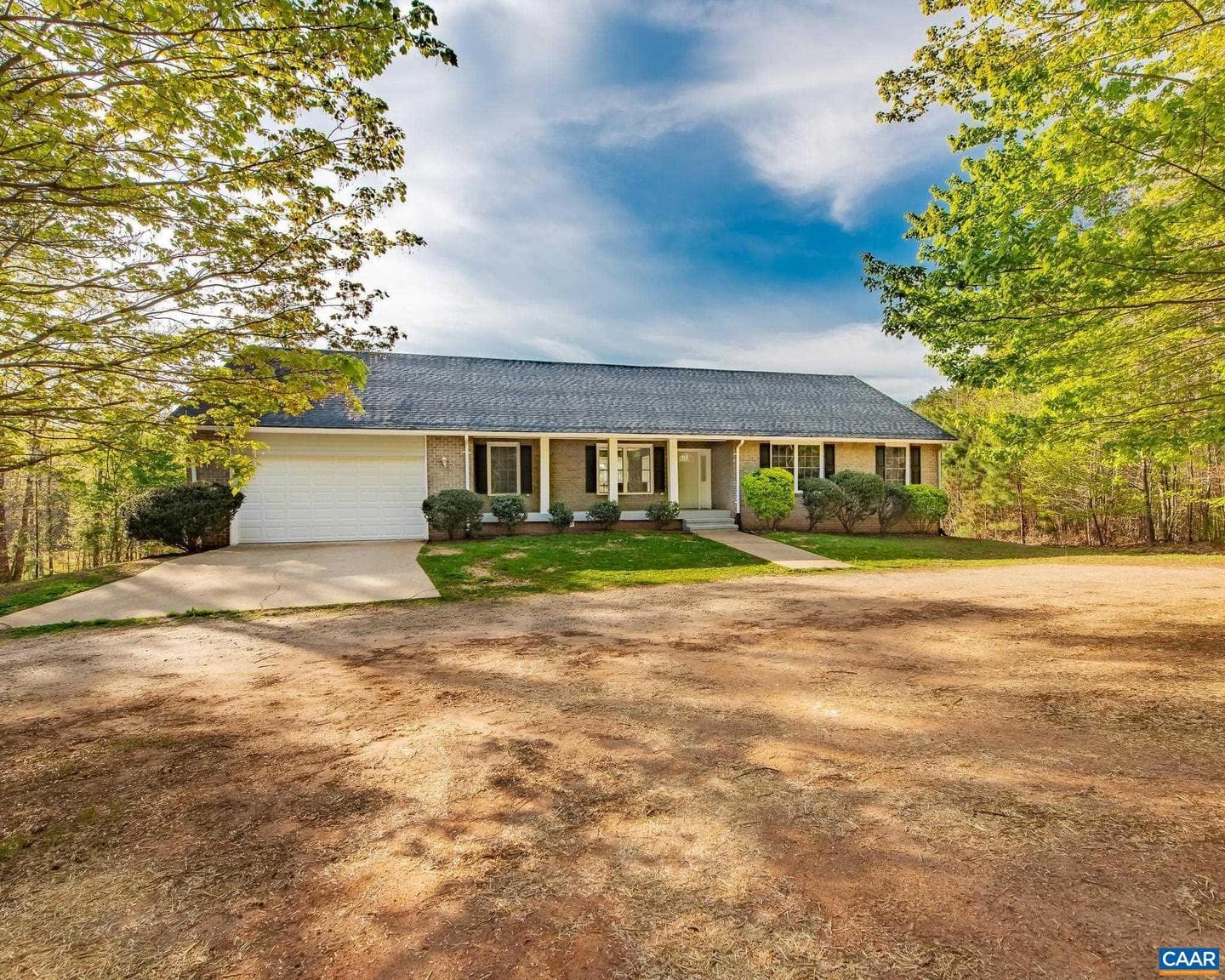 93 Pine Knoll Dr photo 1