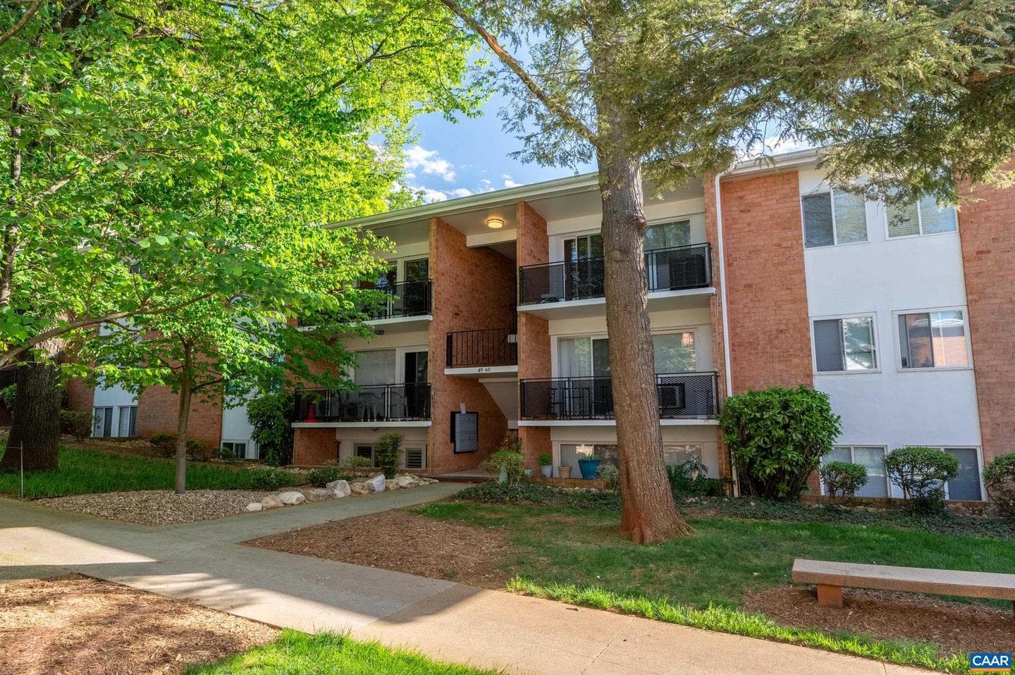 1800 Jefferson Park Ave #54