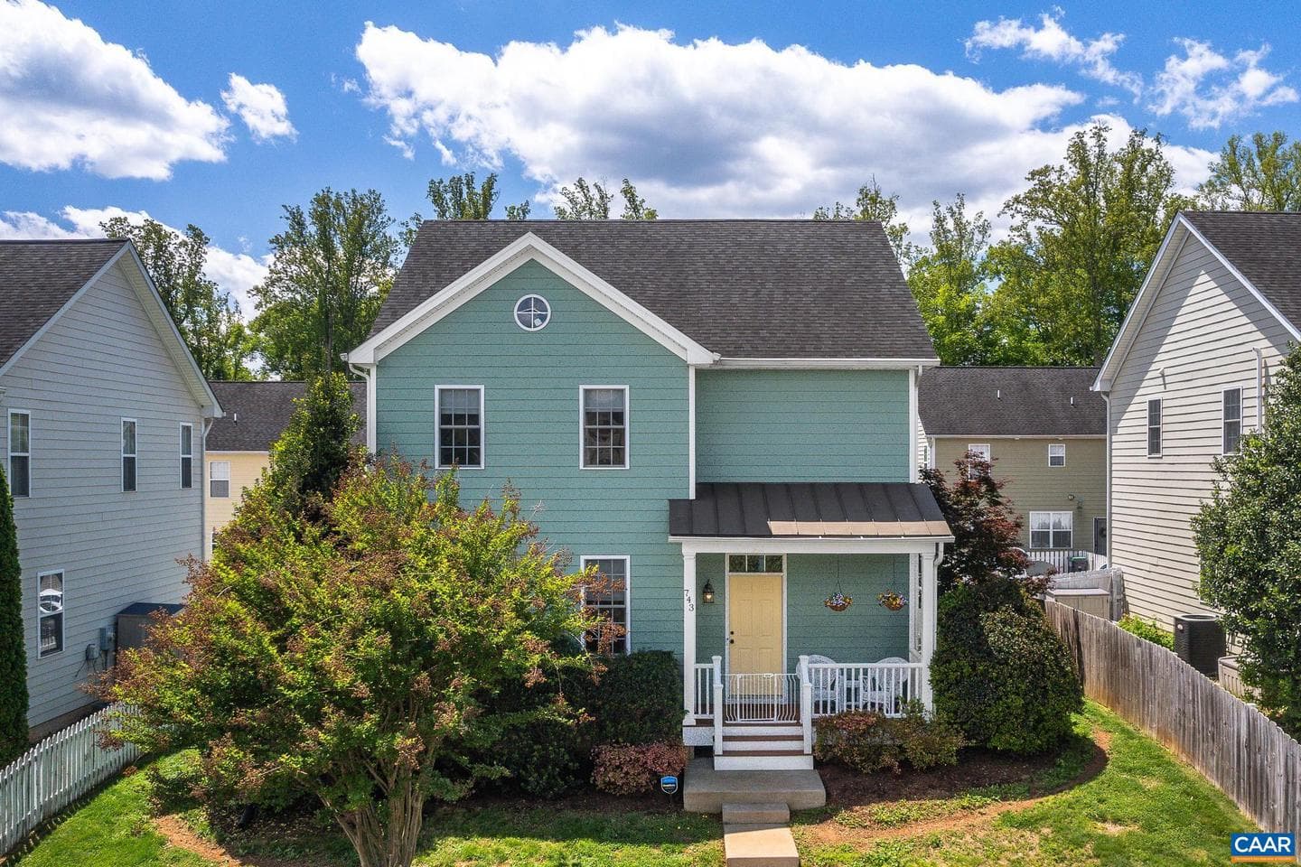 743 Country Green Rd