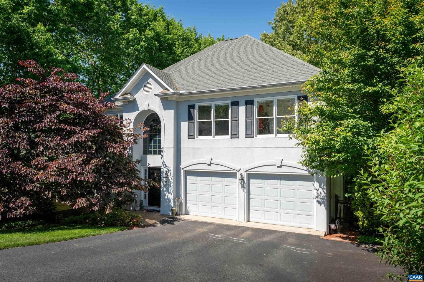 912 King William Dr