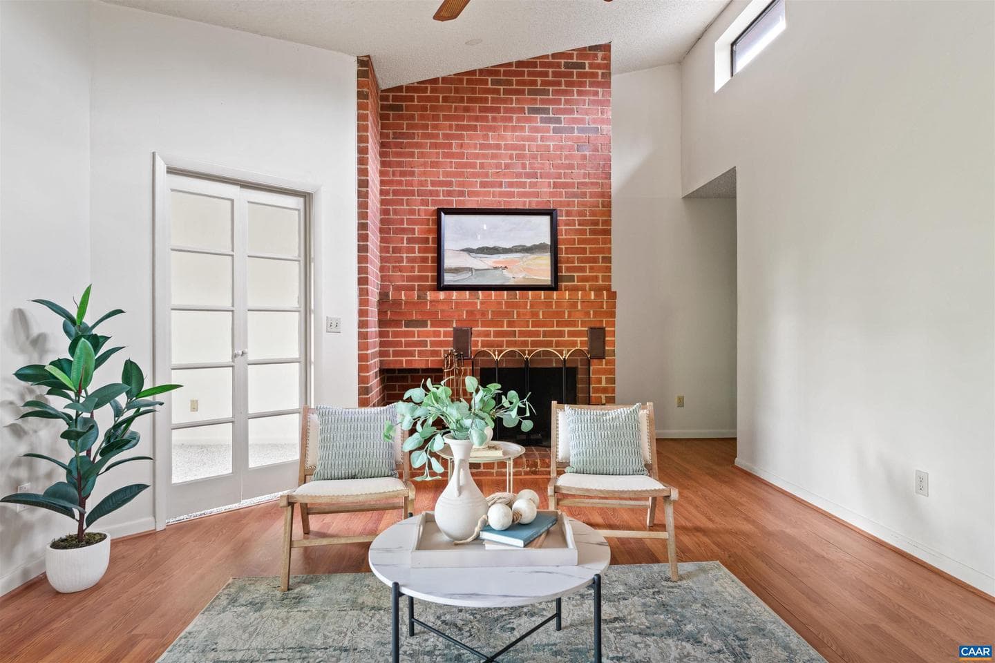 101 Turtle Creek Rd #10