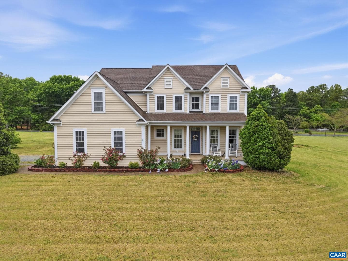 172 Glebe Ln photo 1