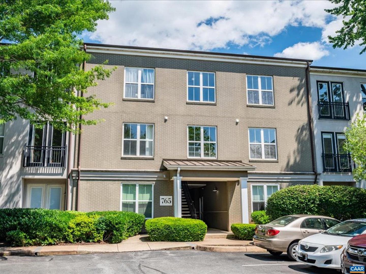 765 Walker Sq #2d, Charlottesville