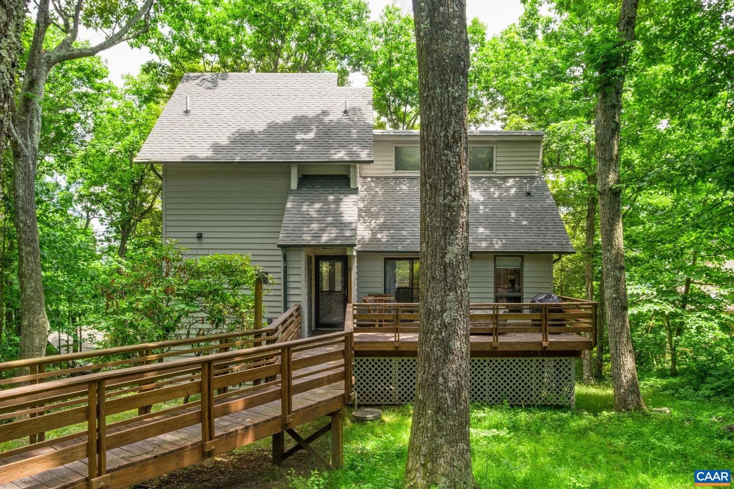 93 Valley View Ln, Wintergreen Resort