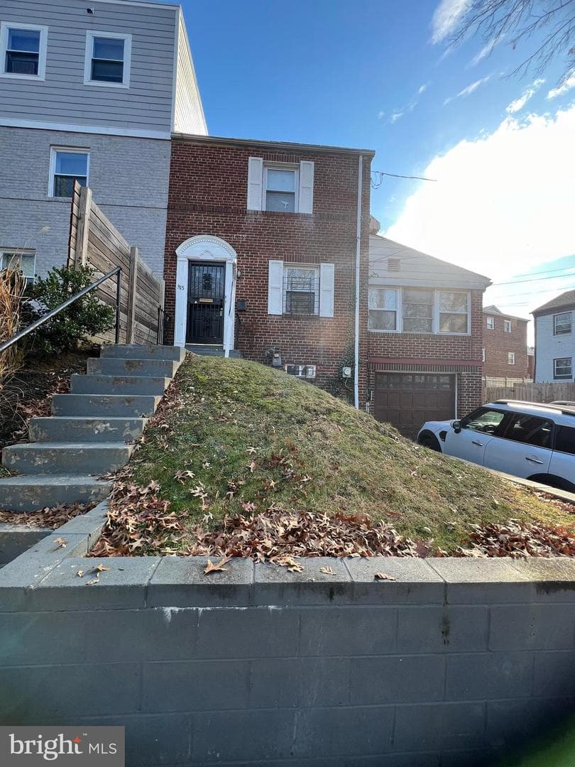 3115 Minnesota Avenue SE photo 1