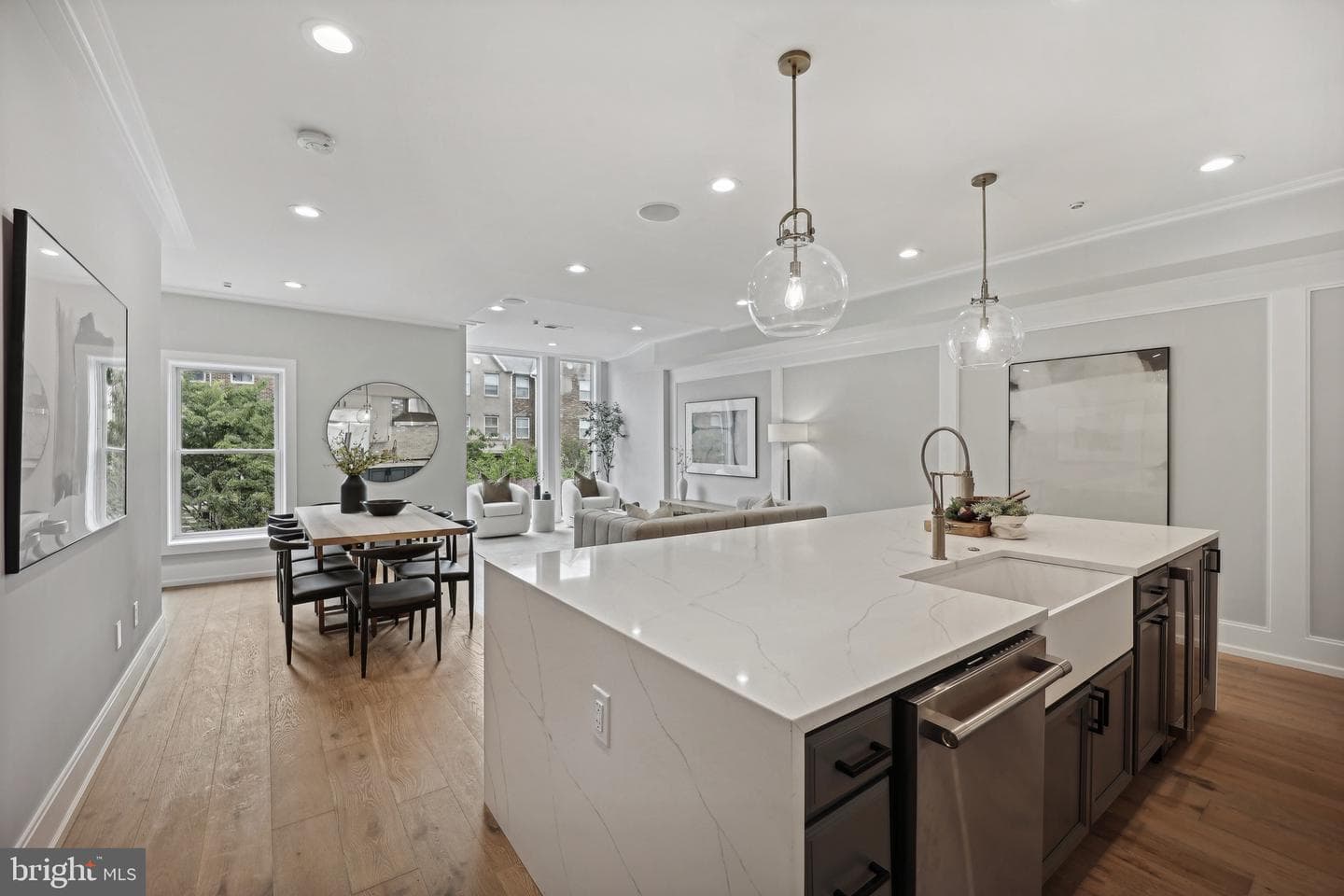 1320 Belmont St NW #201 photo 1