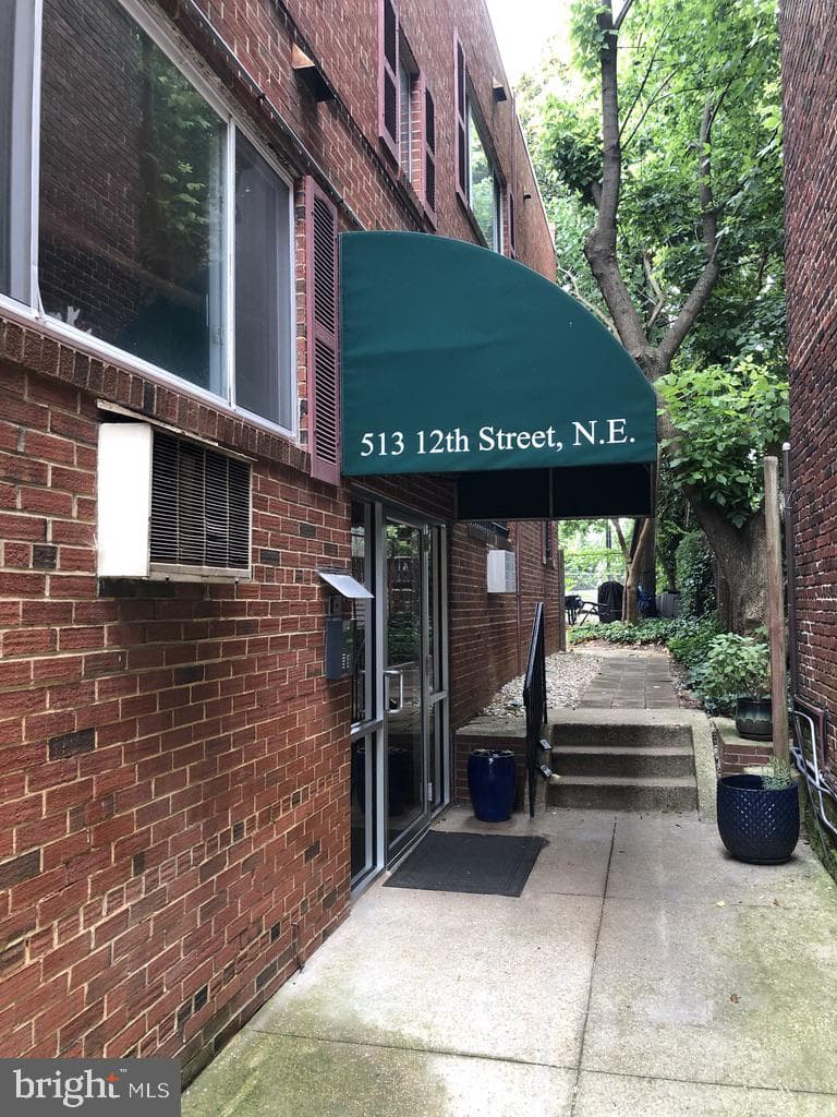 513 12th Street NE #9 photo 1