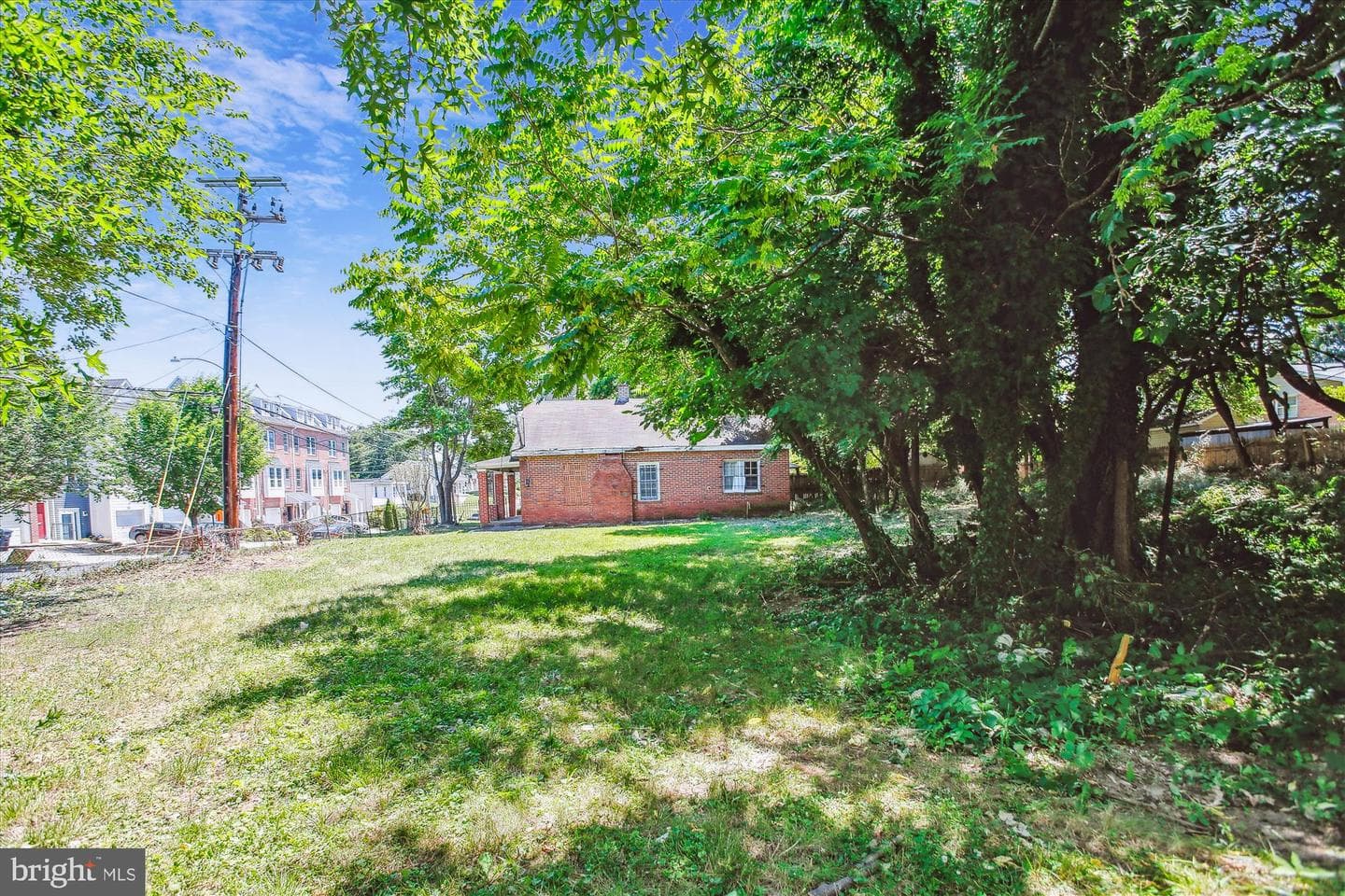 5309 Bass Place SE photo 1
