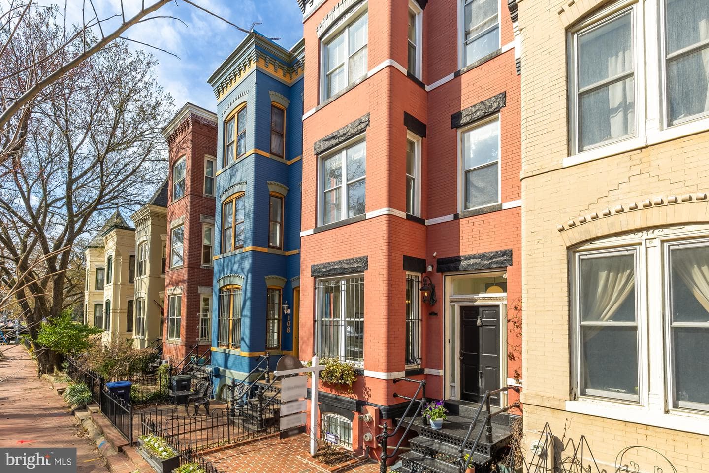 110 13th Street NE photo 1