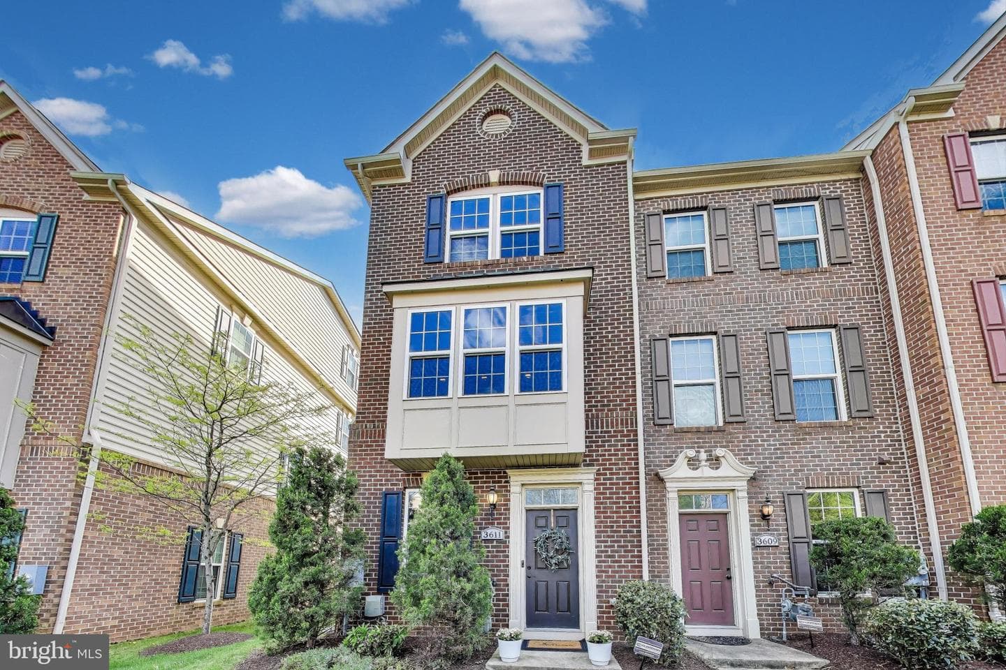 3611 Commodore Joshua Barney Drive NE photo 1