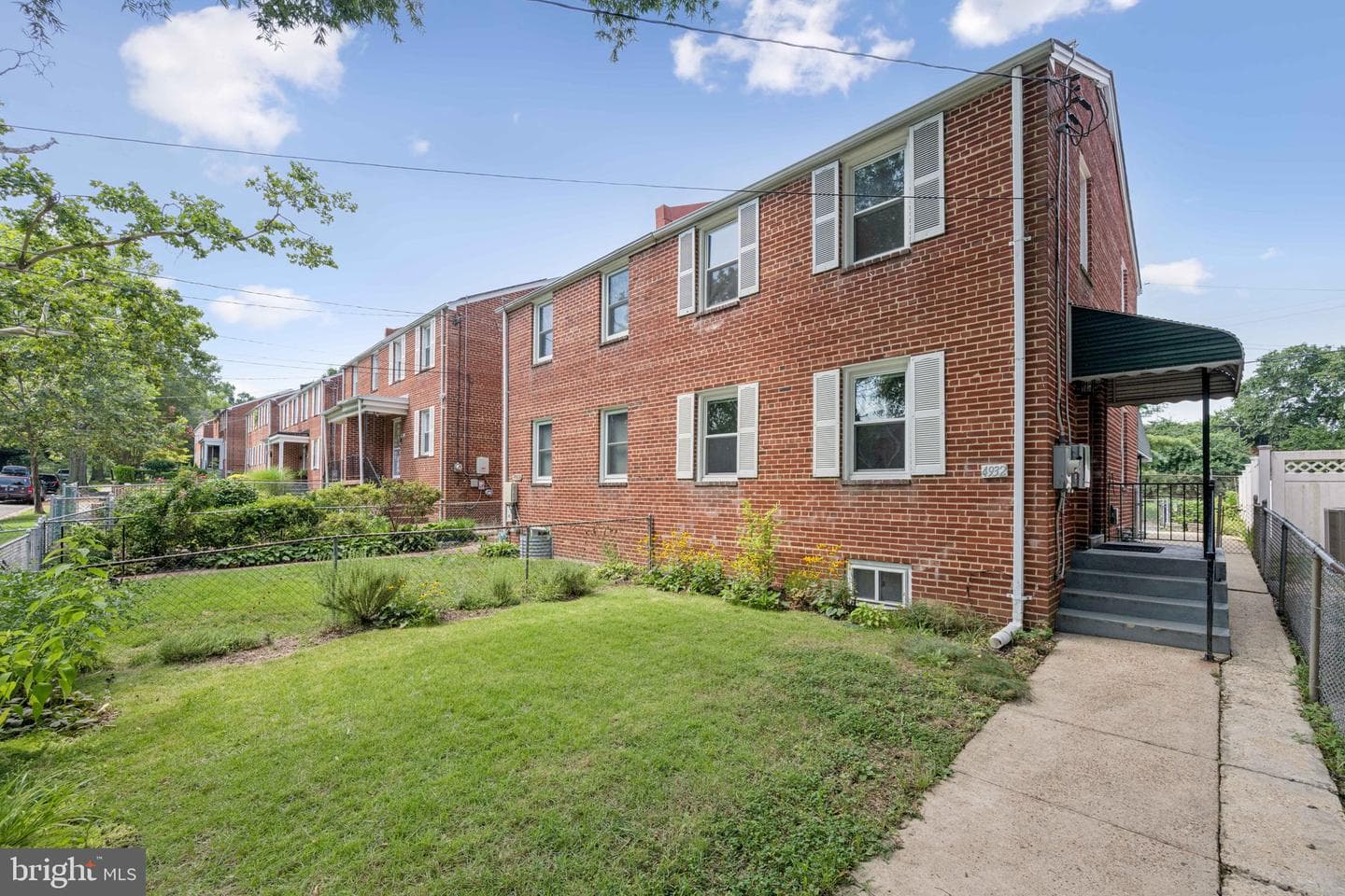 4932 11th Street NE photo 1