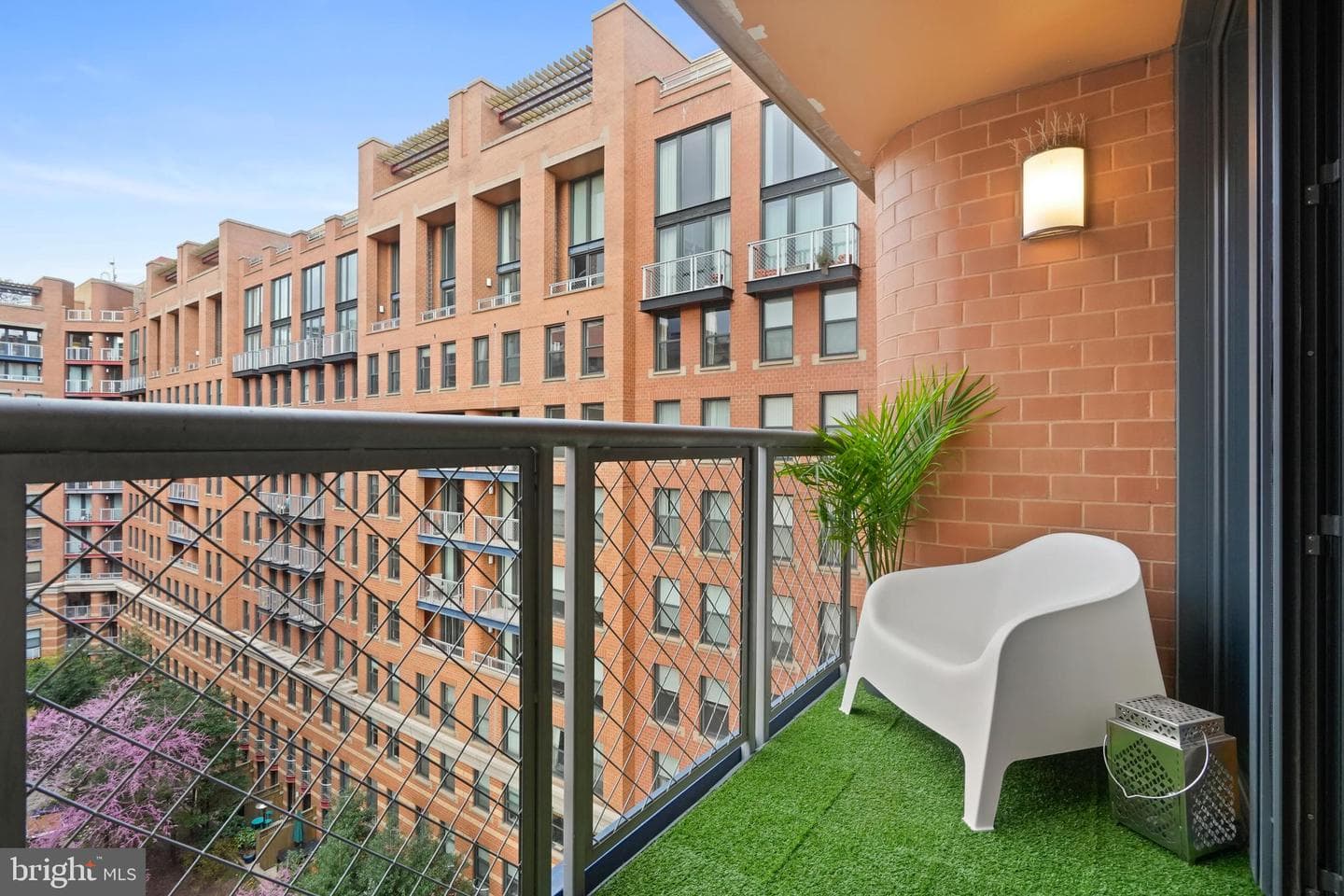 631 D Street NW #936 photo 1