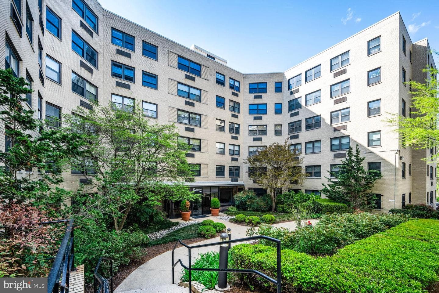 1801 Clydesdale Place NW #407 photo 1