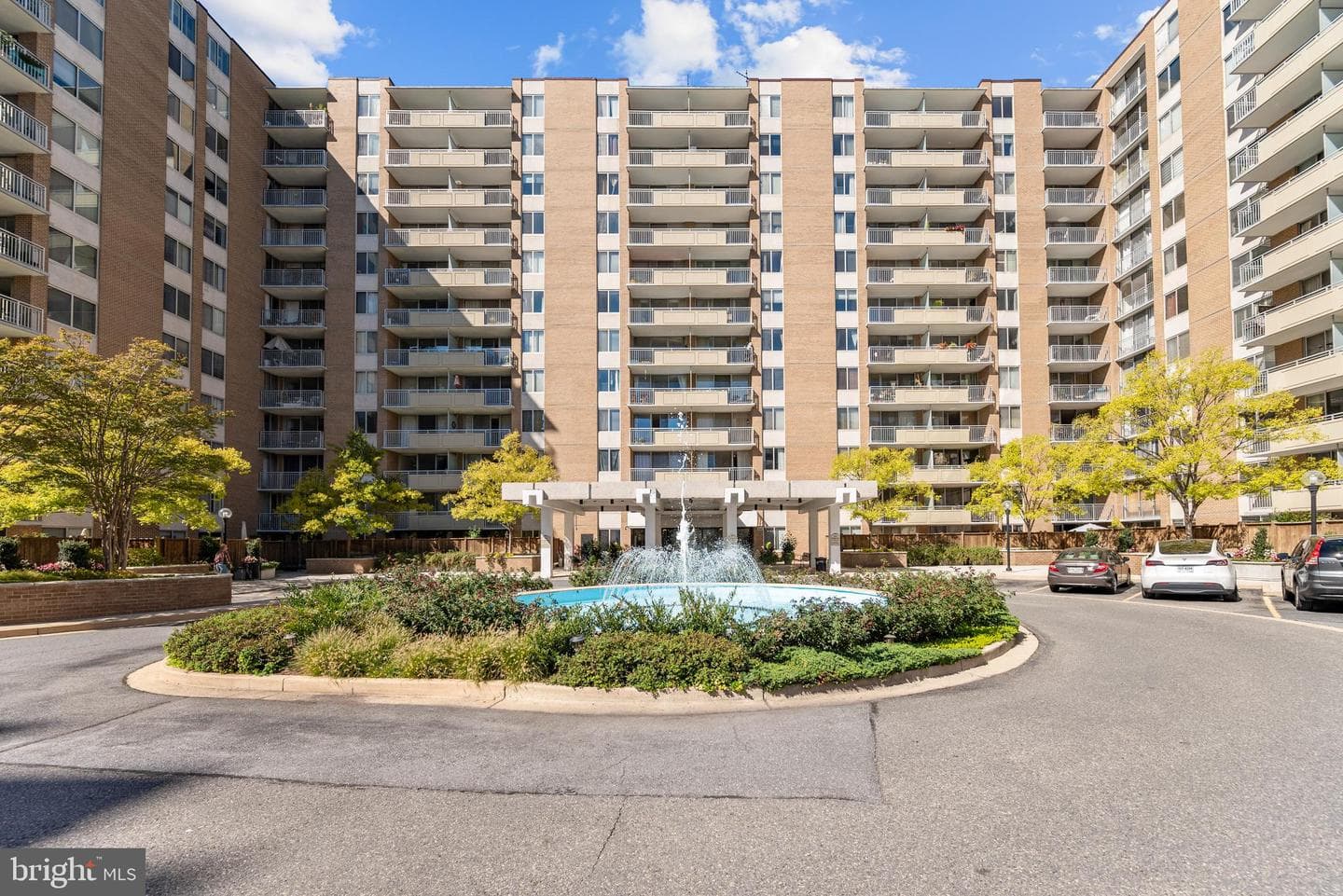 3001 Veazey Terrace NW #1623 photo 1