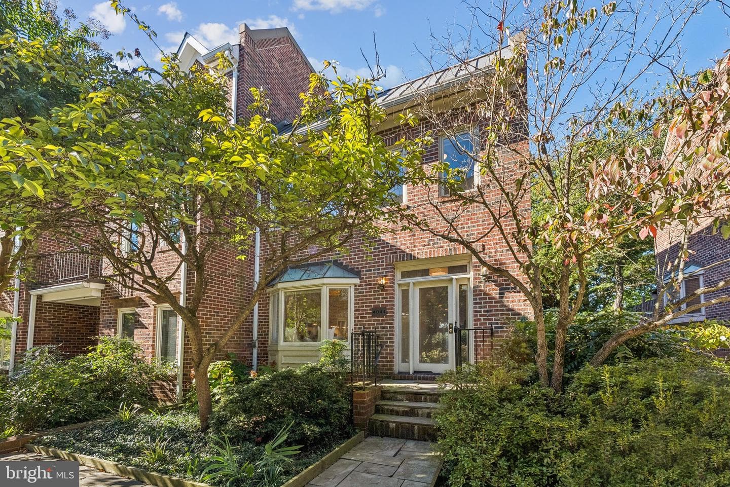 4044 Chancery Court NW photo 1