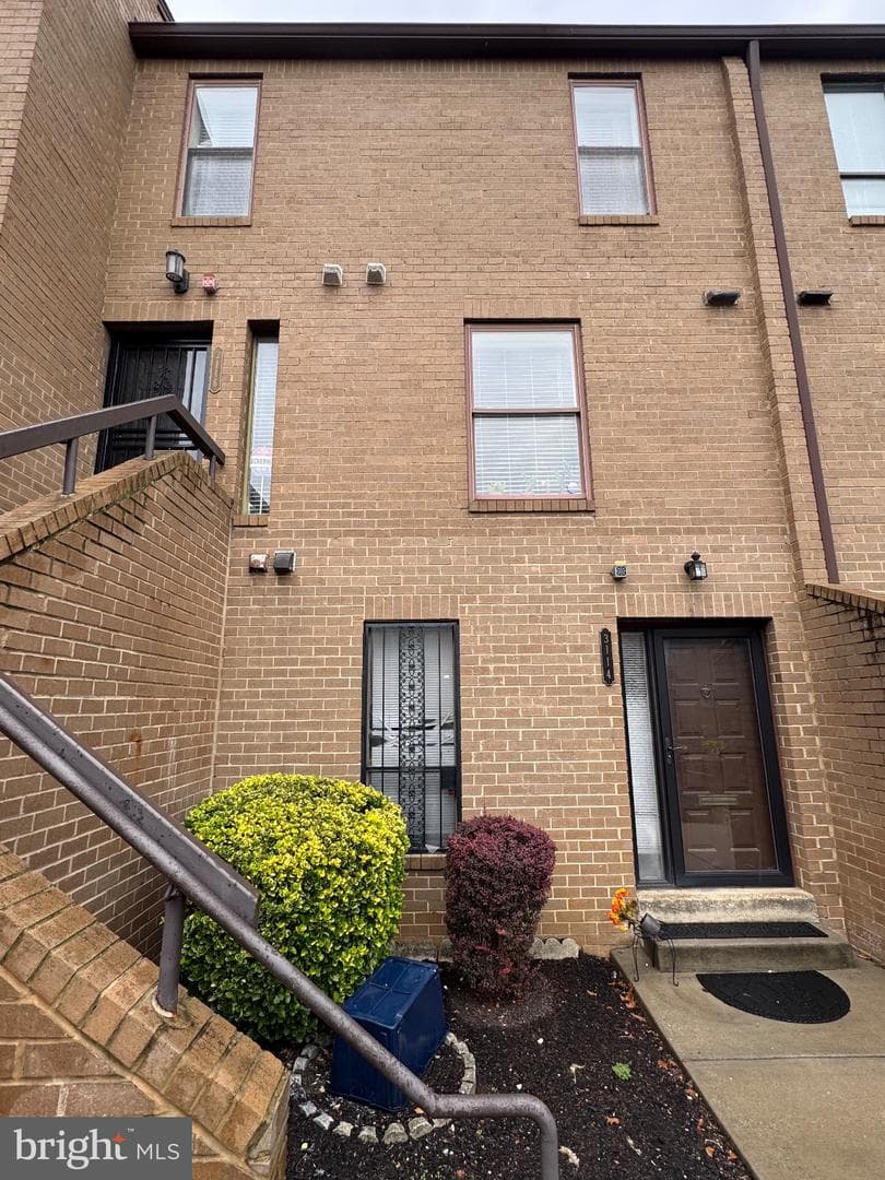 3114 Banneker Drive NE photo 1