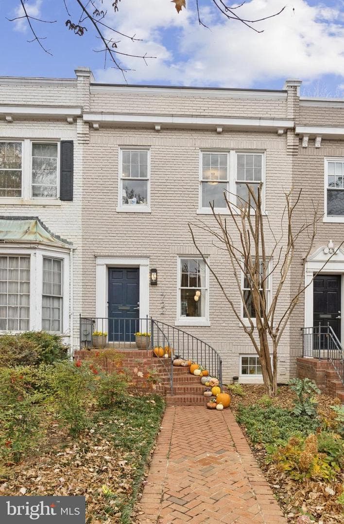 1724 34th Street NW photo 1