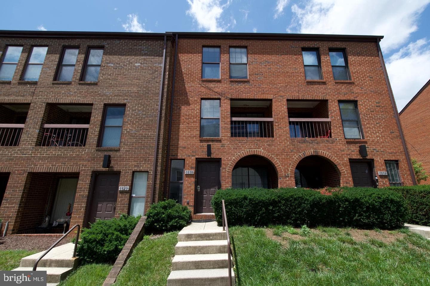 1818 Bryant St NE
