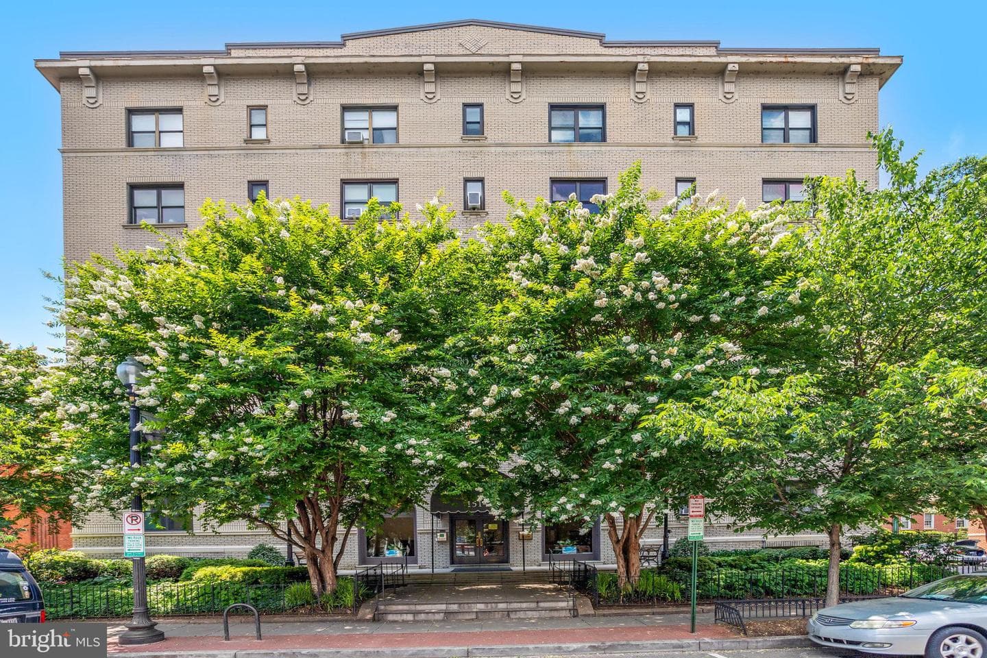 1514 17th Street NW #412 photo 1