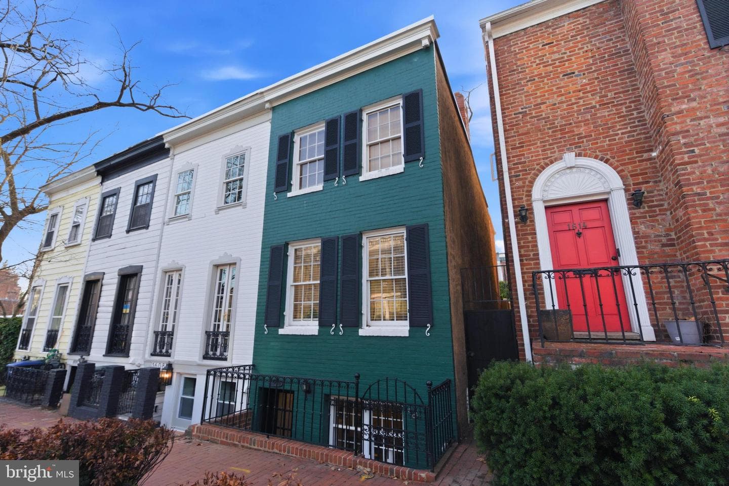 1610 33rd Street NW photo 1
