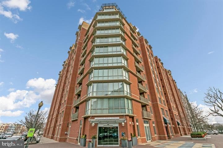 1000 New Jersey Avenue SE #1029 photo 1