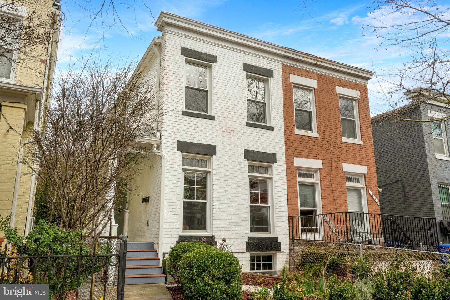 1604 D Street SE photo 1